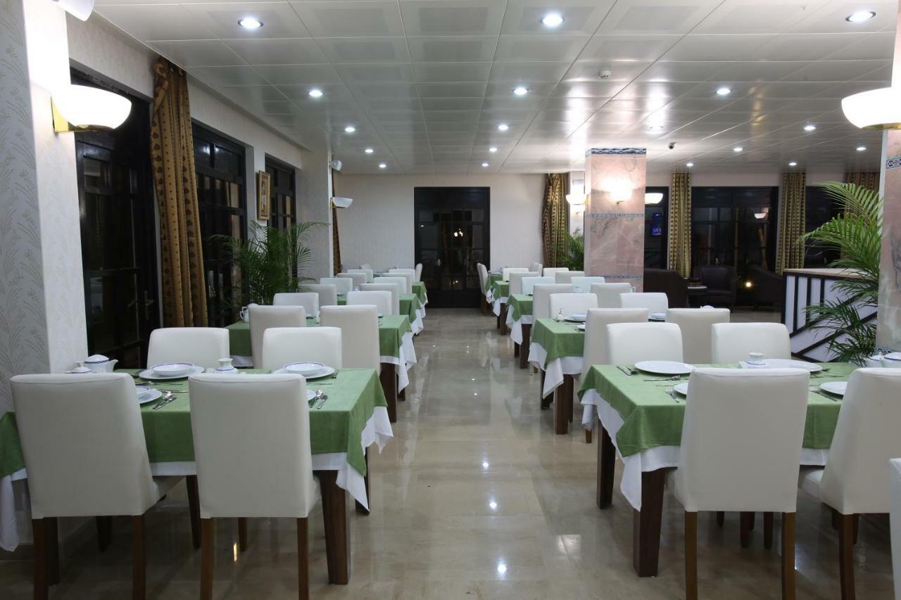 Green Valley Hotel เกเมร์ ภายนอก รูปภาพ