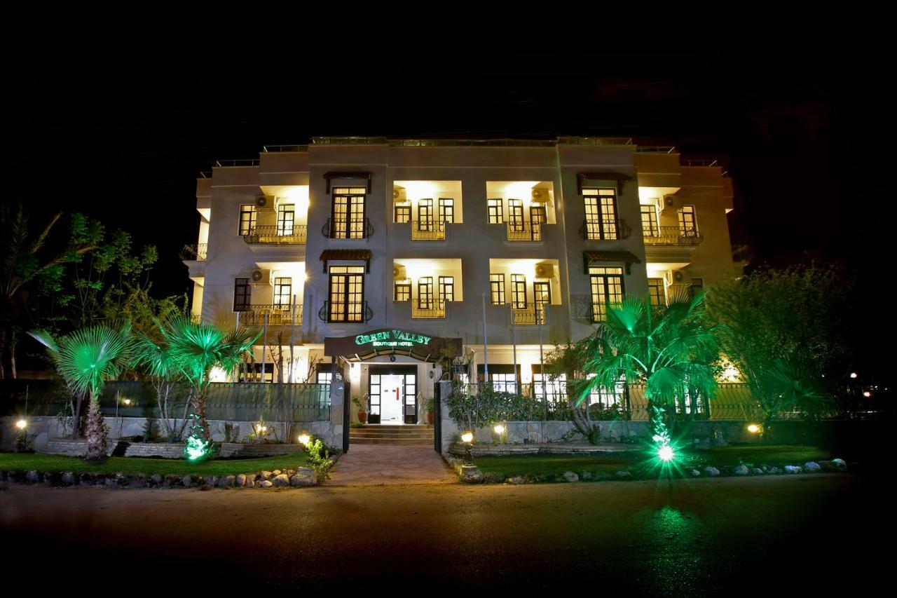 Green Valley Hotel เกเมร์ ภายนอก รูปภาพ