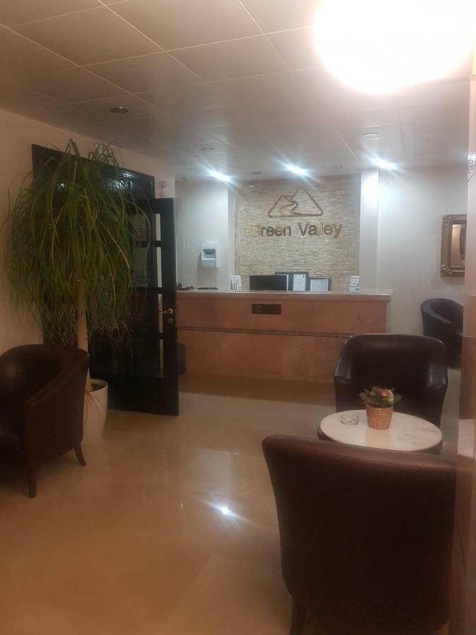 Green Valley Hotel เกเมร์ ภายนอก รูปภาพ